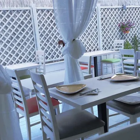 ホテル Thalia Deco & 3*