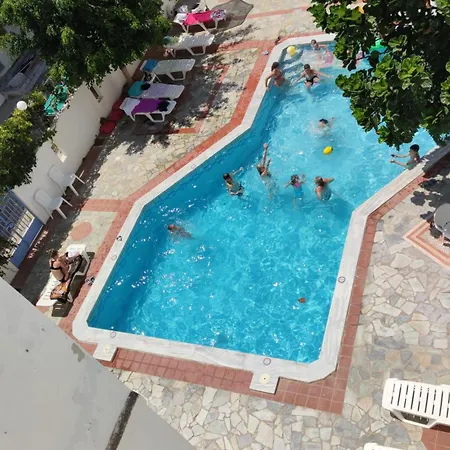 ホテル Thalia Deco & ヘルソニソス