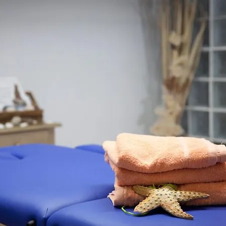 Thalia Deco & 3* ヘルソニソス