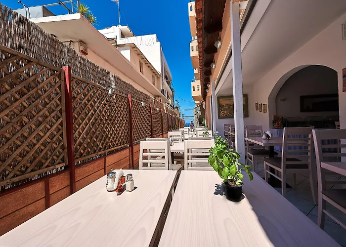 فندق Thalia Deco &