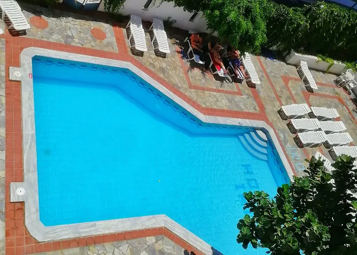 فندق Thalia Deco &