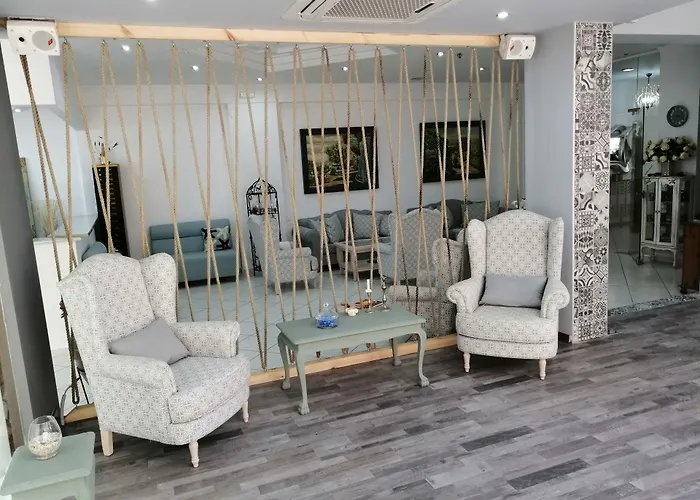 فندق Thalia Deco & 3*