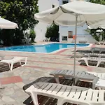 Hotel Thalia Deco & 3*