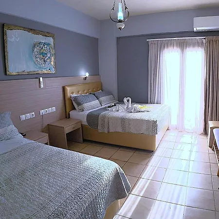 Thalia Deco & Hotel 3*