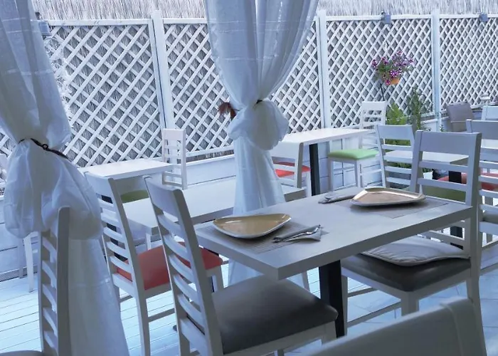 Hotel Thalia Deco & 3*