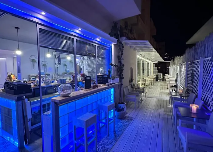 Thalia Deco & Hotell 3*