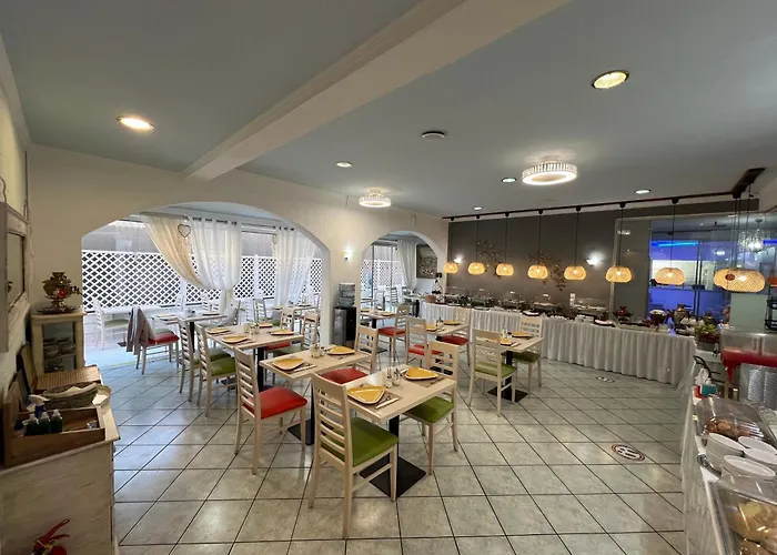 Hotell Thalia Deco &