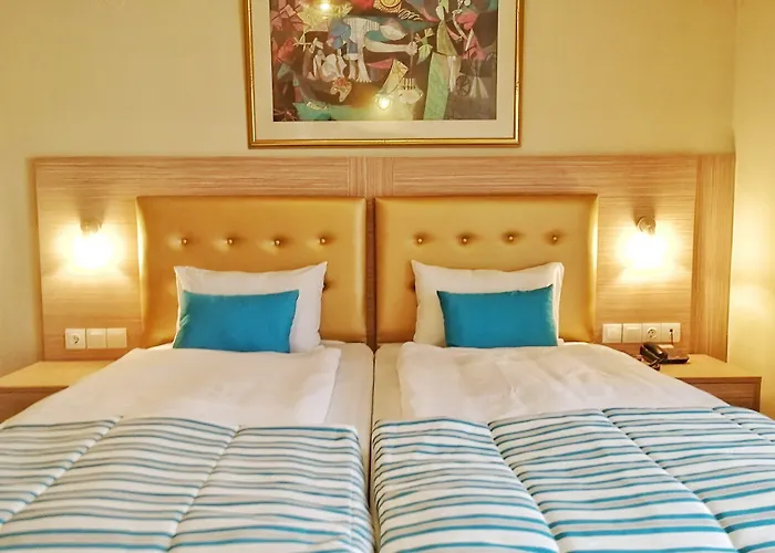 Thalia Deco & Hotell Hersonissos (Crete)