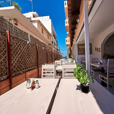Hotell Thalia Deco &
