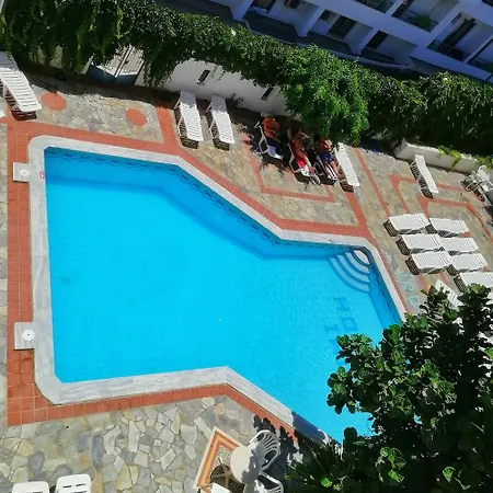 Thalia Deco & 3*
