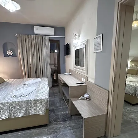 Thalia Deco City&beach Hotel 3*